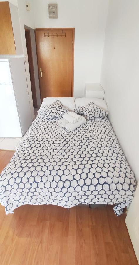 Jana Apartman ซริกเวนิซา ภายนอก รูปภาพ